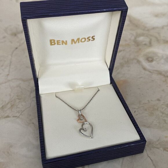 Ben Moss 10K White & Rose Gold & Diamonds Two Hearts Necklace Minimalist - Picture 3 of 10